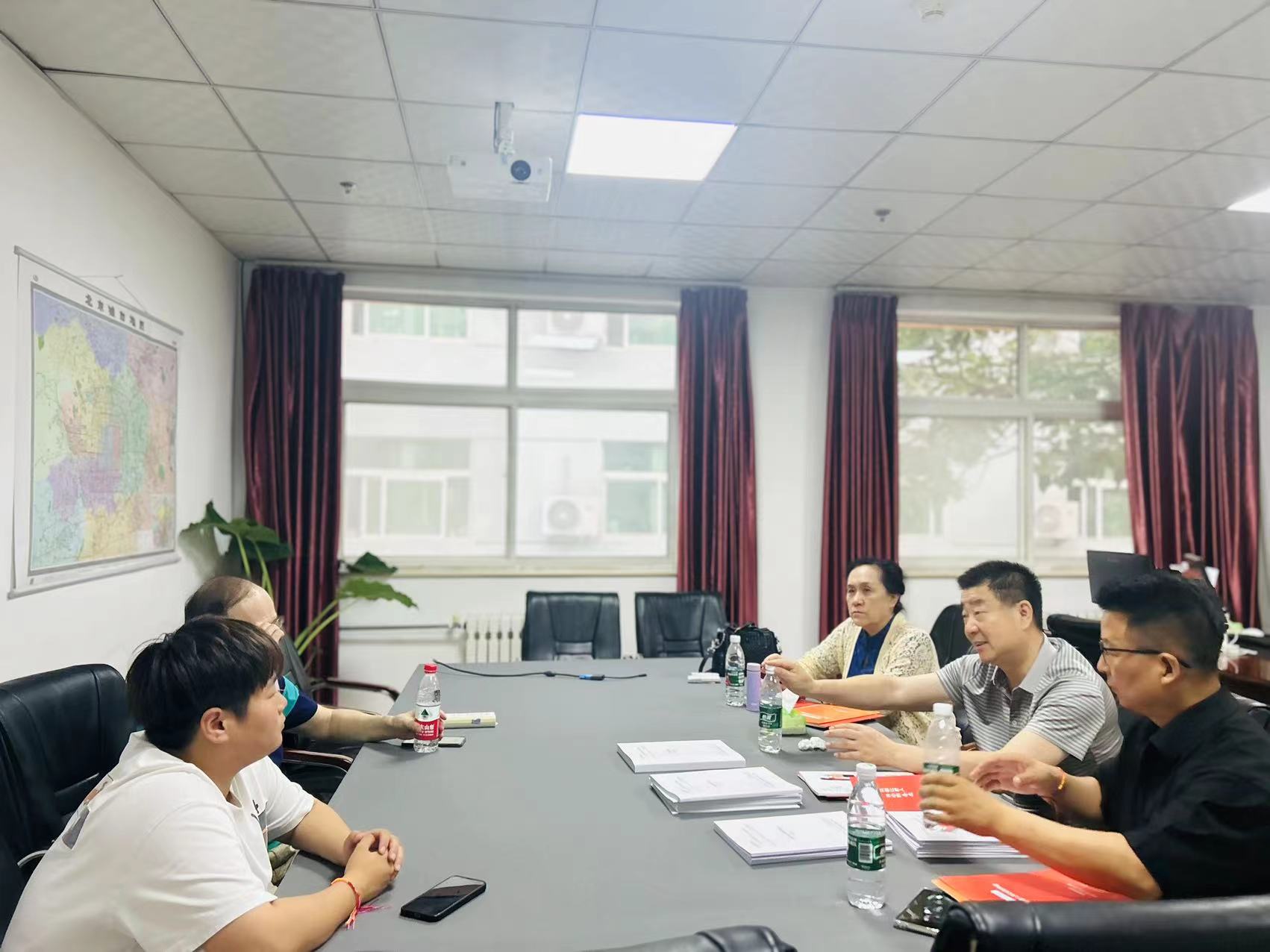 千禾新闻 | 中国老年学和老年医学学会社区居家养老分会一行到千禾连锁养老考察